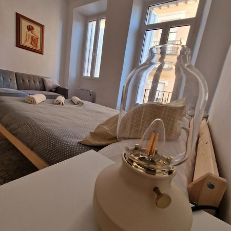 Frailes Apartments Гранада Екстер'єр фото